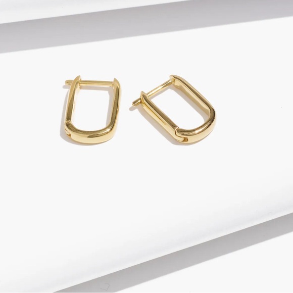 Gorgeous, Madewell Demi-fine carabiner hop earrings❤️ - Picture 3 of 3